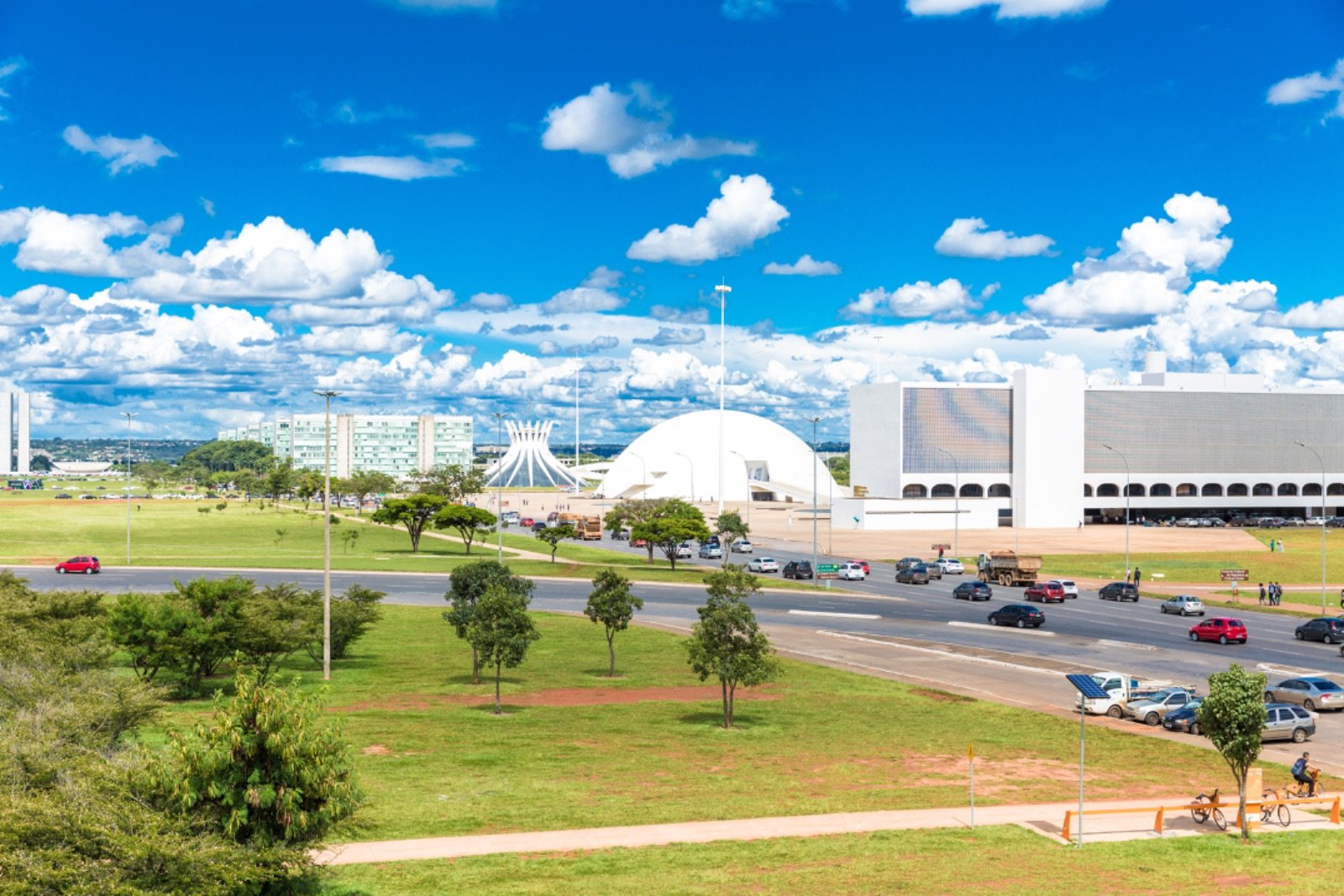 Vista aérea do Eixo Monumental em Brasília